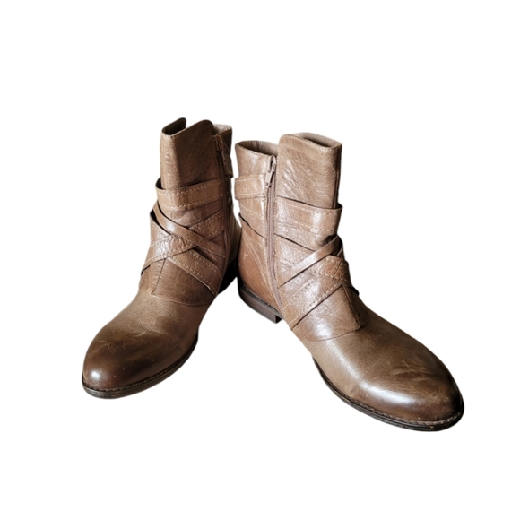 Miz Mooz Ankle Boots Booties Gray Beige Leather Baily Style Size 7.5 - Picture 1 of 9